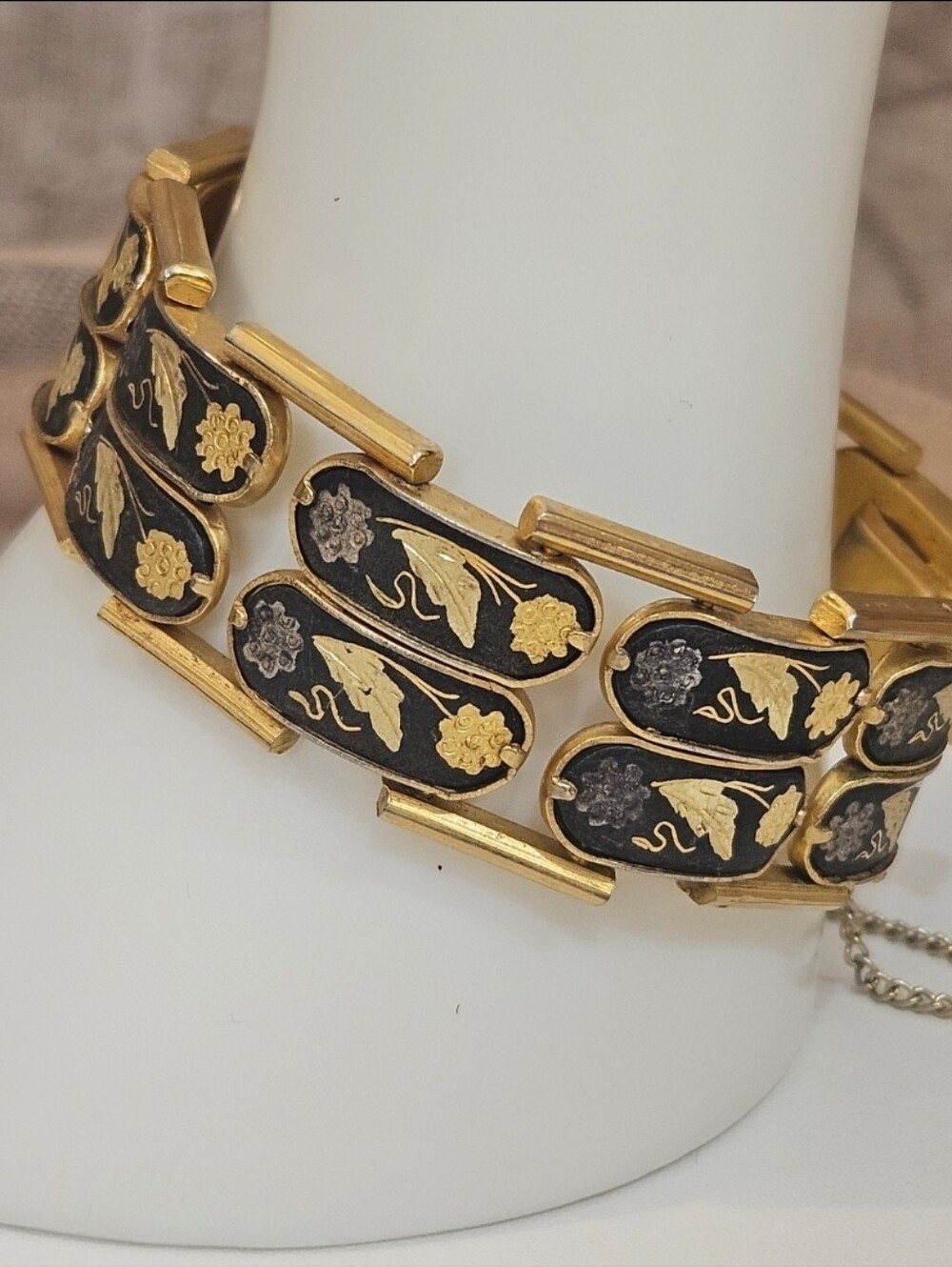 Damascene Vintage Gold Tone Bracelet, Floral Design, Safety Chain